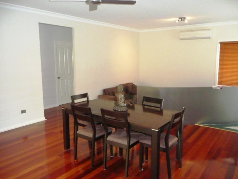 12 Winslow Court, Oxenford QLD 4210