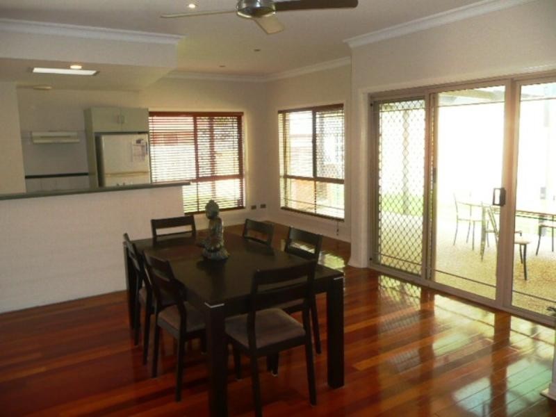 12 Winslow Court, Oxenford QLD 4210