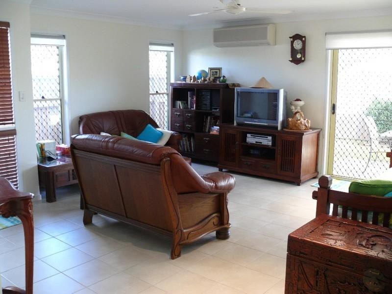 1/11 Jessica Drive, Upper Coomera QLD 4209