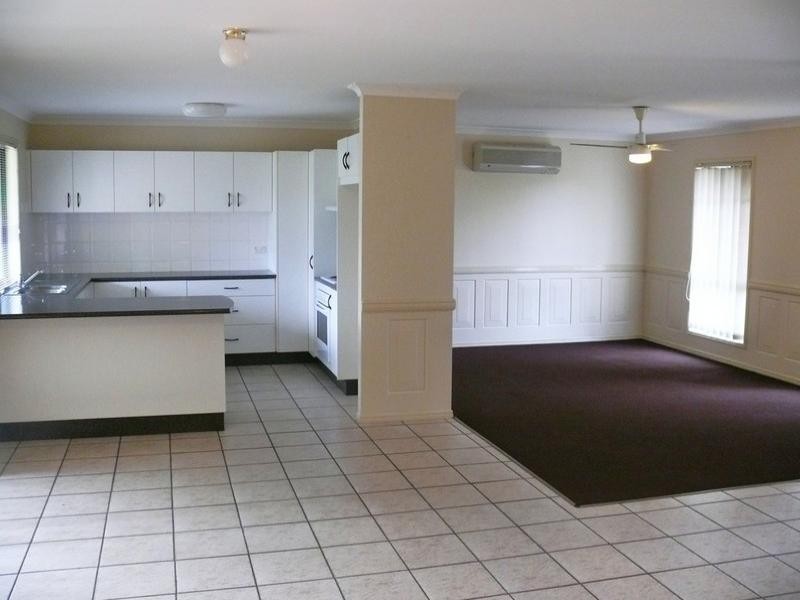 4 Slack Street, Upper Coomera QLD 4209