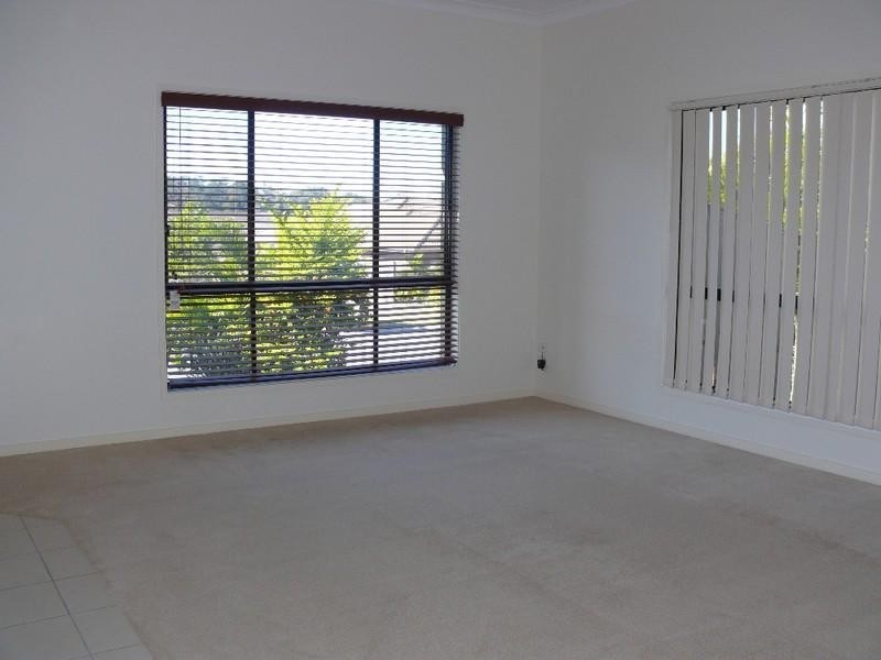 4 Waterclover Drive, Upper Coomera QLD 4209