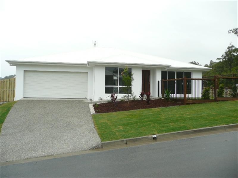 2/1 Lowell Street, Reedy Creek QLD 4227