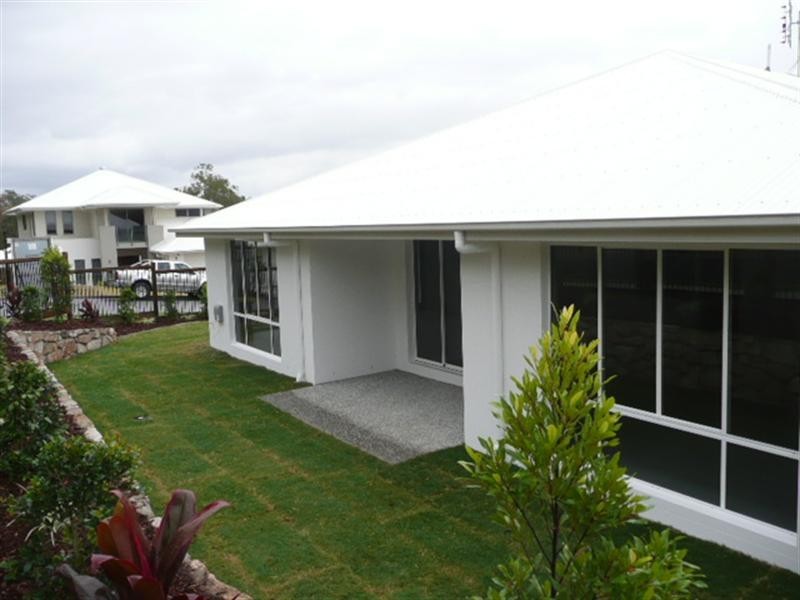2/1 Lowell Street, Reedy Creek QLD 4227