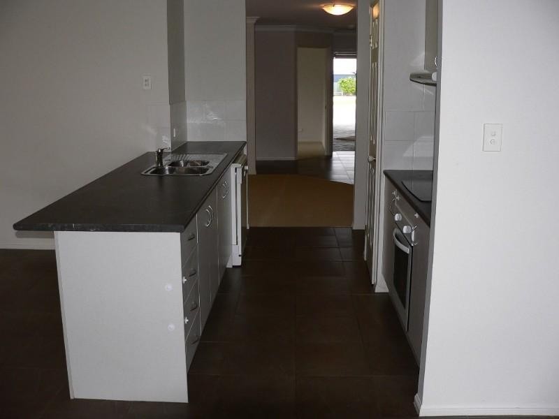 7 Oceanis Drive, Oxenford QLD 4210