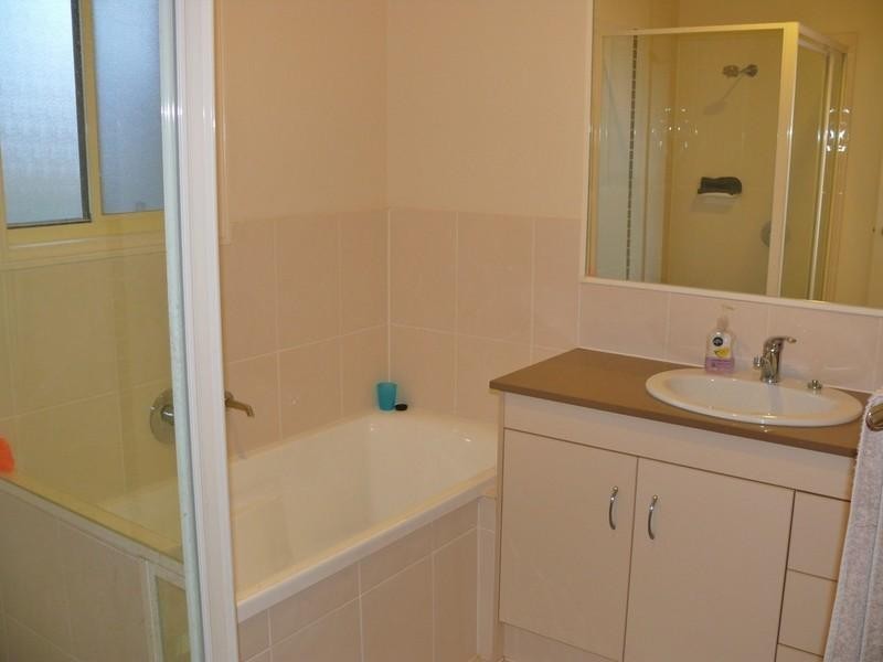 1/16 Prewett Street, Upper Coomera QLD 4209