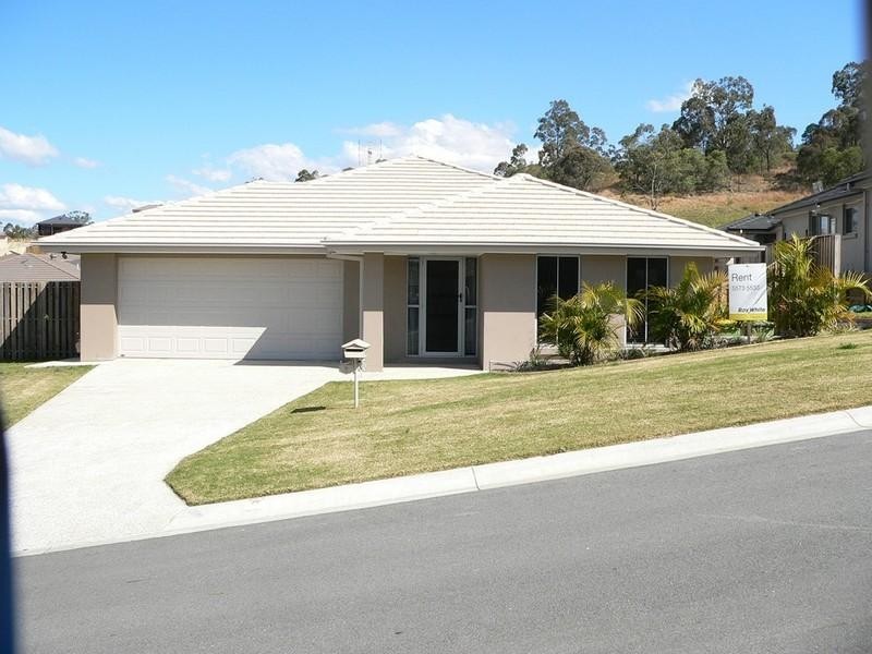 8 Coomerong Crescent, Upper Coomera QLD 4209