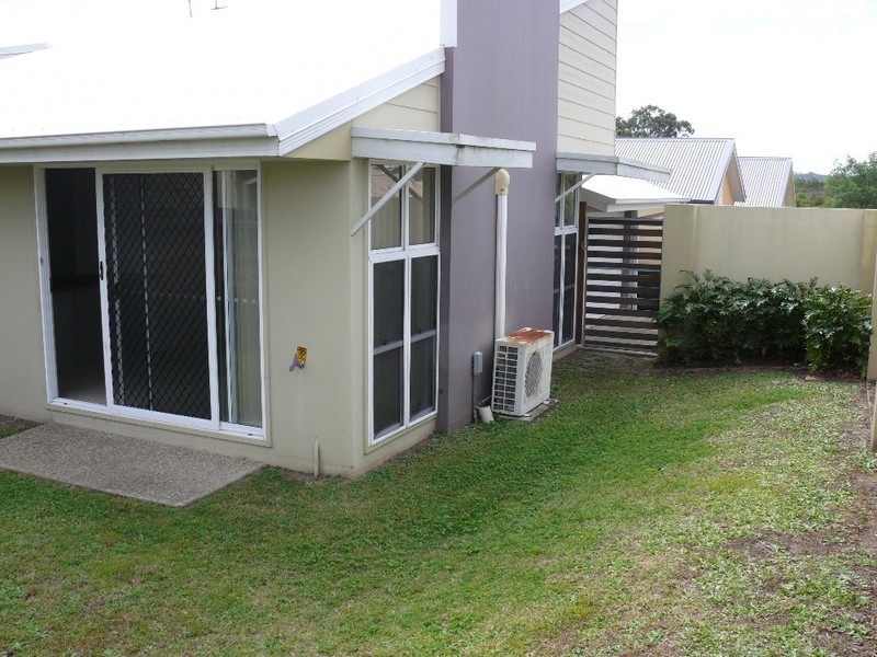 1/B Fitzpatrick Street, Upper Coomera QLD 4209