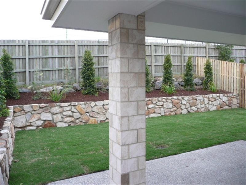 19 McRae Circuit, Pacific Pines QLD 4211