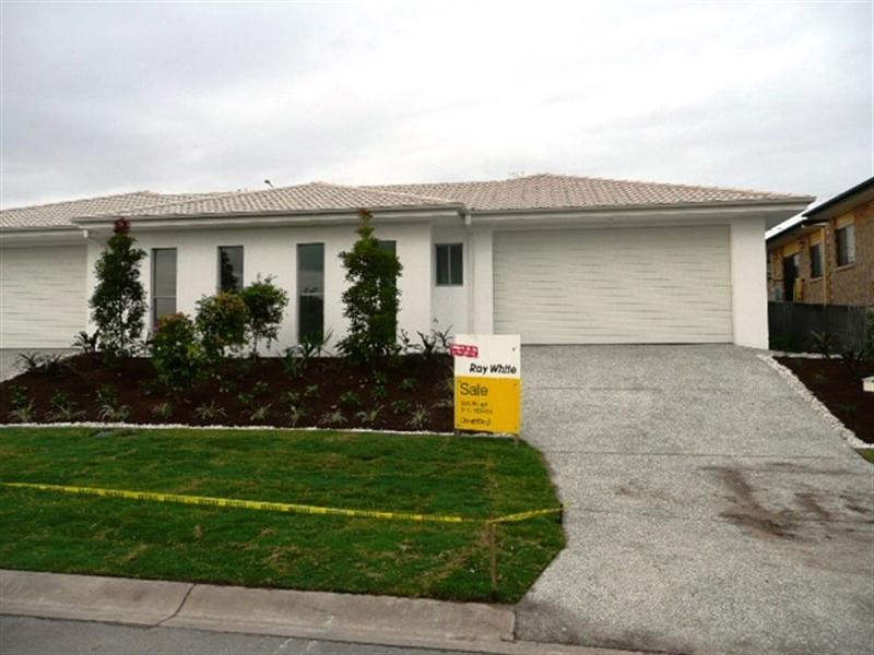 19 McRae Circuit, Pacific Pines QLD 4211