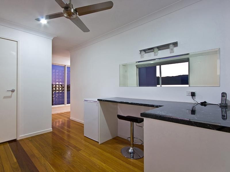 21 Princeton Street, Oxenford QLD 4210