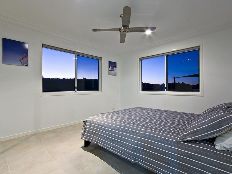 21 Princeton Street, Oxenford QLD 4210