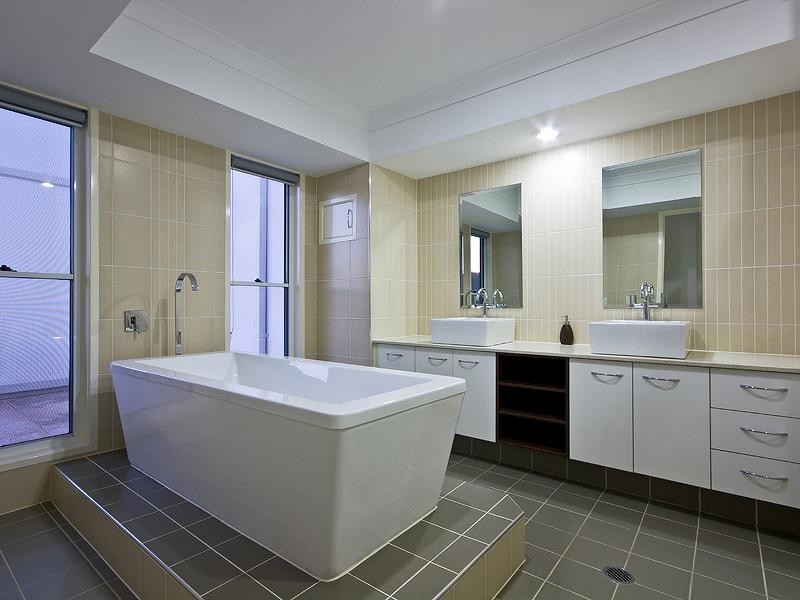 21 Princeton Street, Oxenford QLD 4210