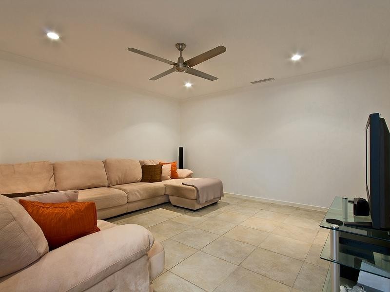 21 Princeton Street, Oxenford QLD 4210