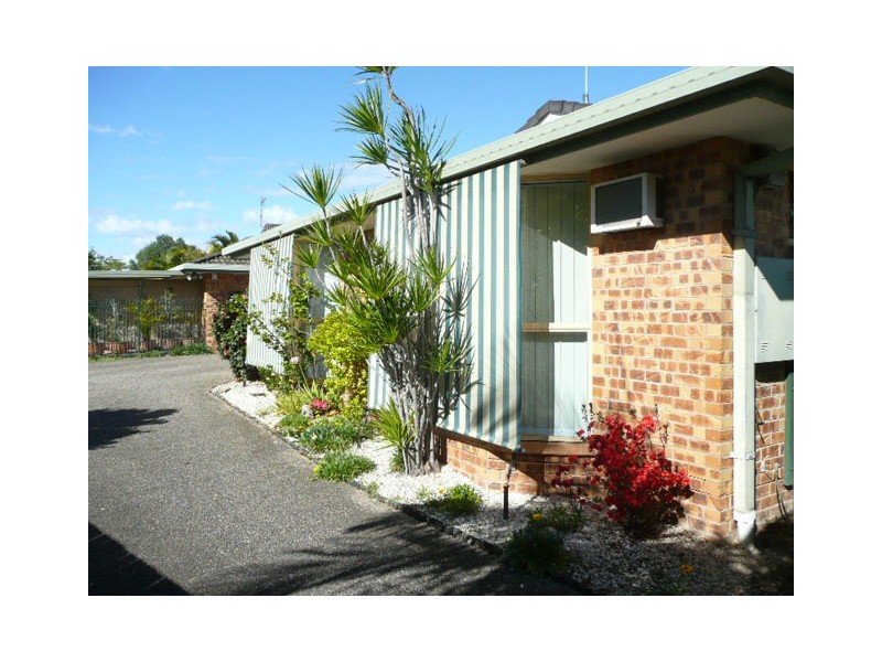 31 Nina Parade, Arundel QLD 4214