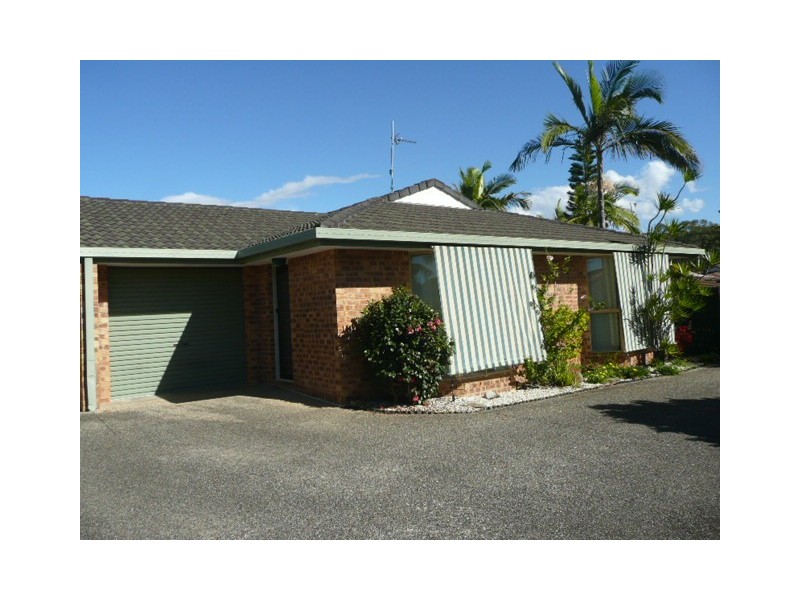 31 Nina Parade, Arundel QLD 4214