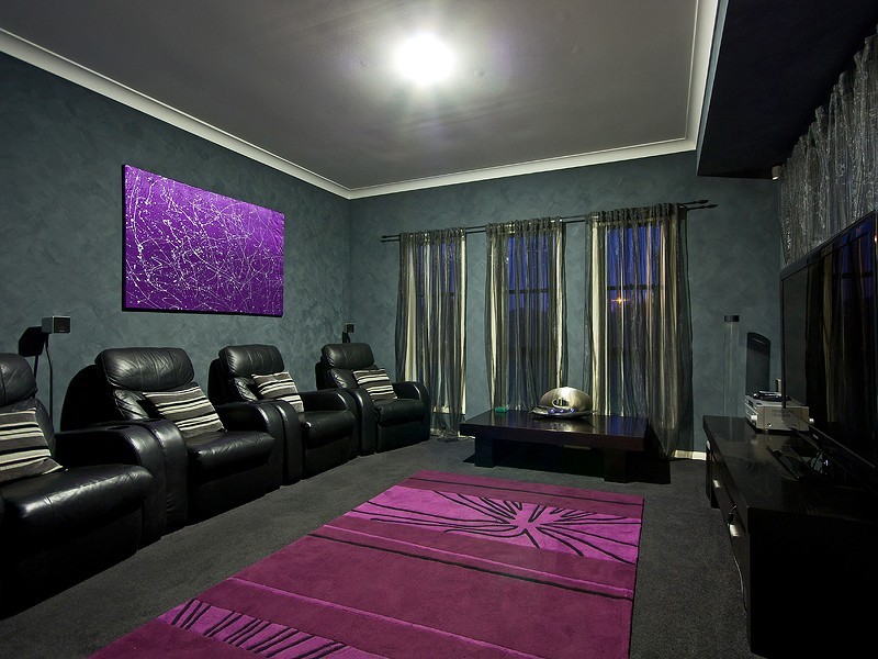 1 Yarama Court, Upper Coomera QLD 4209