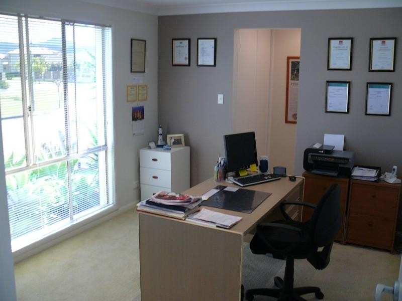 56 Regatta Avenue, Oxenford QLD 4210