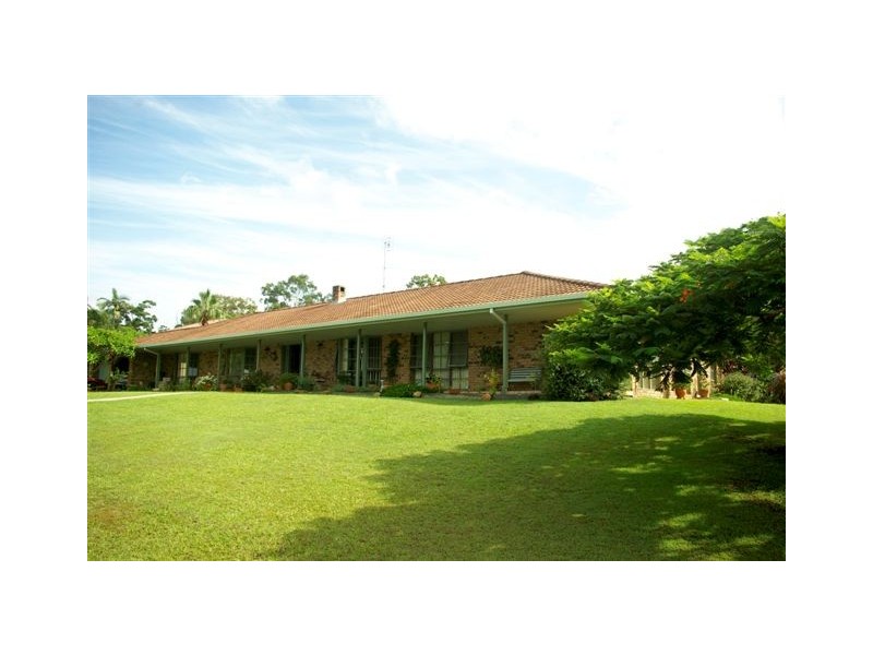 24 California Drive, Oxenford QLD 4210