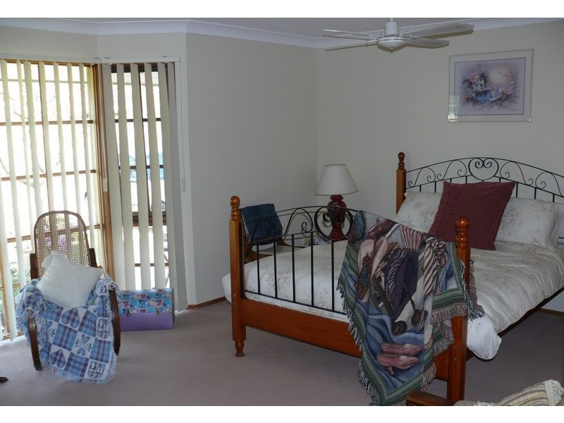 24 California Drive, Oxenford QLD 4210