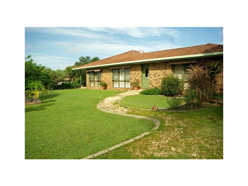 24 California Drive, Oxenford QLD 4210