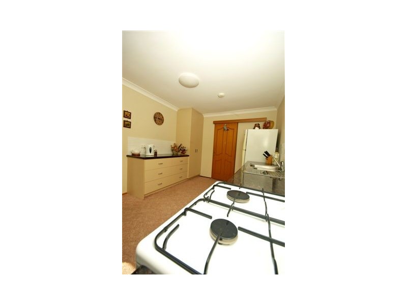 24 California Drive, Oxenford QLD 4210