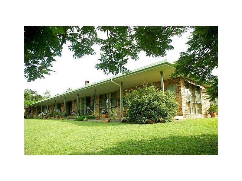 24 California Drive, Oxenford QLD 4210