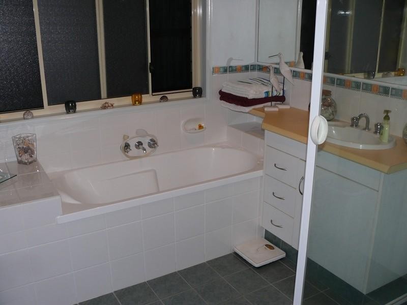 108 Billinghurst Crescent, Upper Coomera QLD 4209