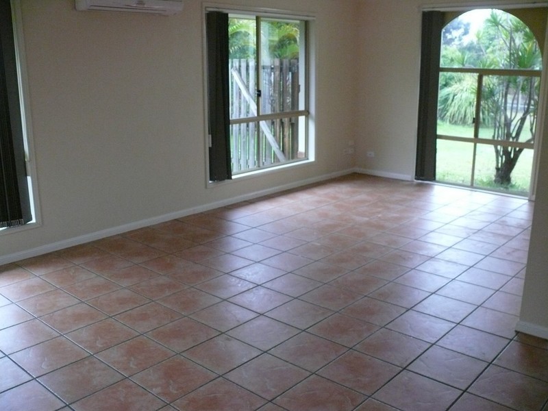 27 Hargraves Road, Upper Coomera QLD 4209