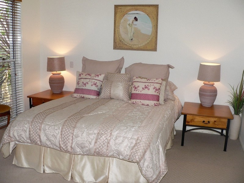 16 Greendragon Crescent, Upper Coomera QLD 4209