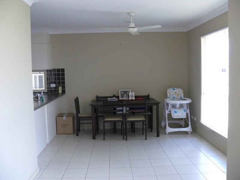 3/6 Spirula Street, Coomera QLD 4209