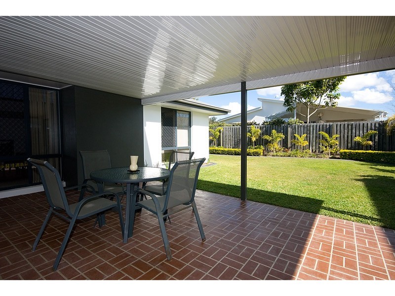 33 Cobb & Co Drive, Oxenford QLD 4210