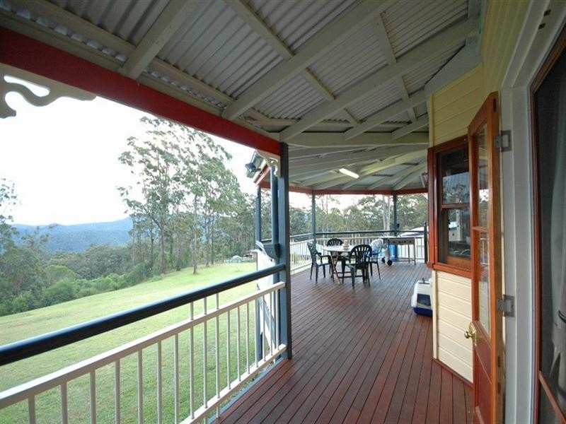 Wongawallan QLD 4210