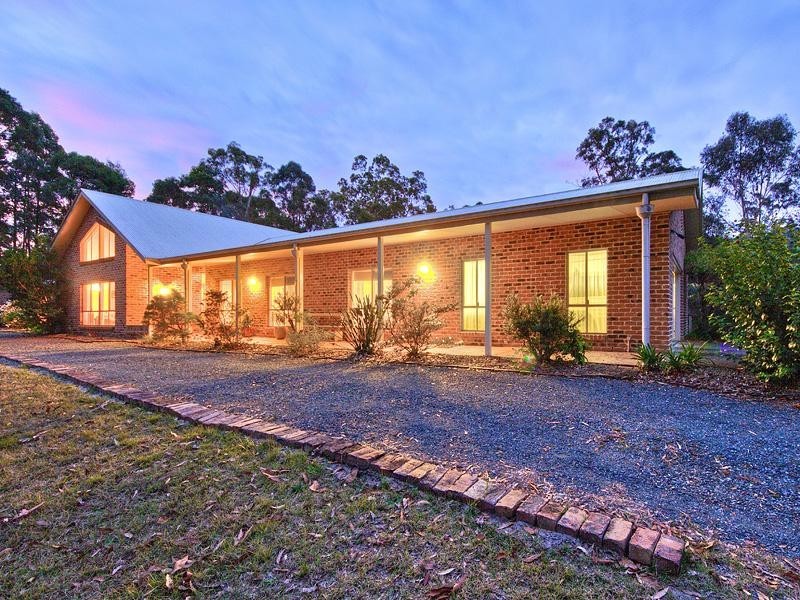 43 Crystal Springs Court, Maudsland QLD 4210