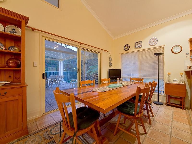 43 Crystal Springs Court, Maudsland QLD 4210