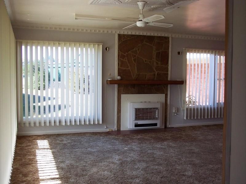 110 Old Pacific Highway, Oxenford QLD 4210
