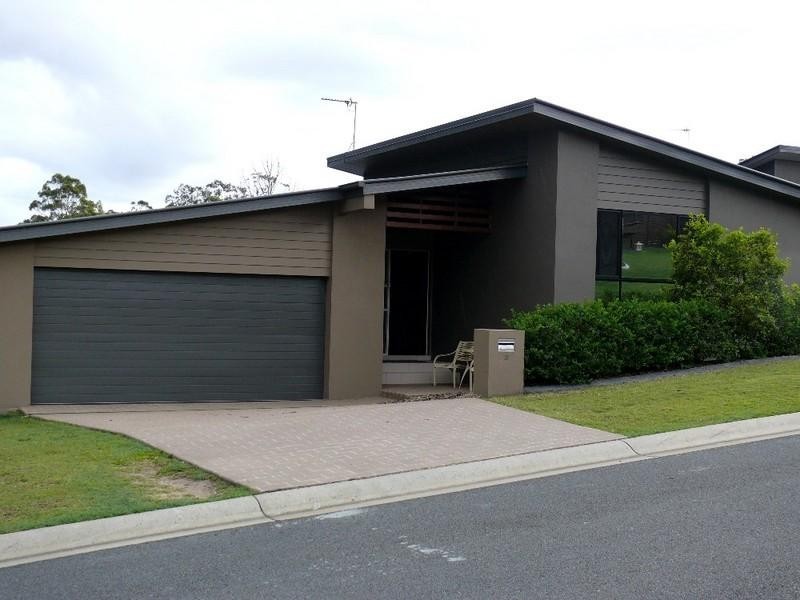 3 Calypso Court, Oxenford QLD 4210