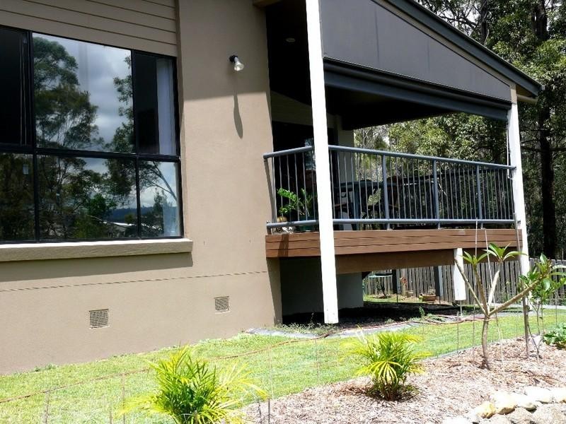 3 Calypso Court, Oxenford QLD 4210