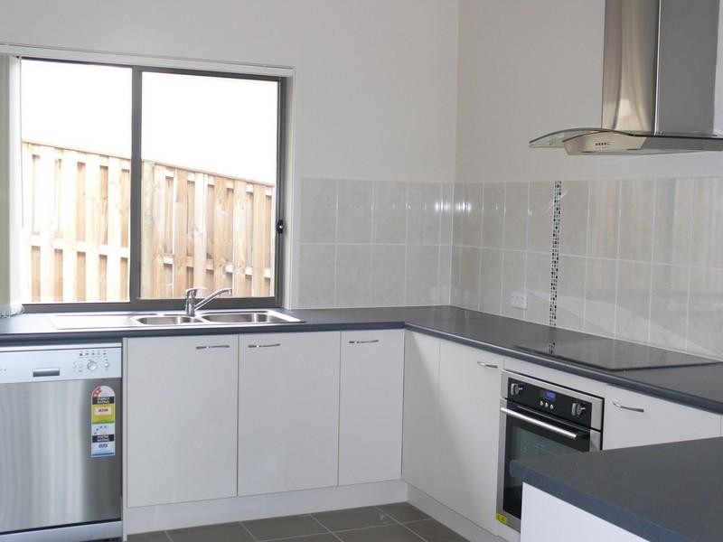 3 Piedmont Street, Upper Coomera QLD 4209