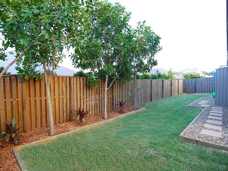 44 Lauradale Crescent, Ormeau QLD 4208