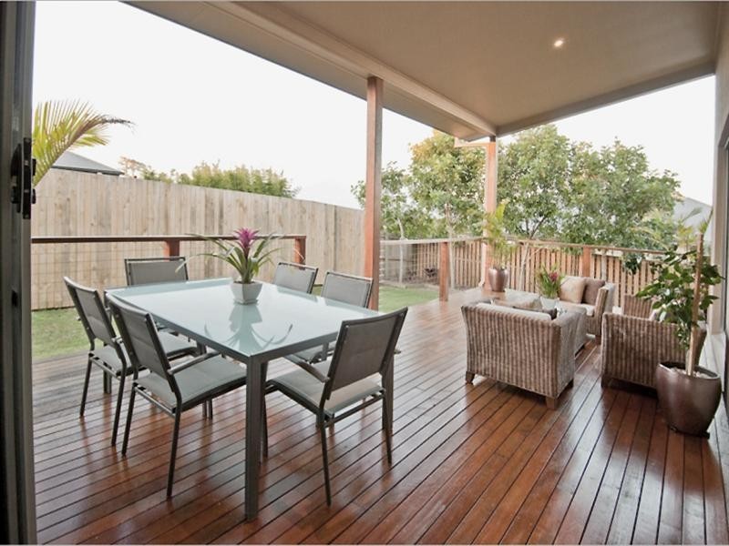 44 Lauradale Crescent, Ormeau QLD 4208