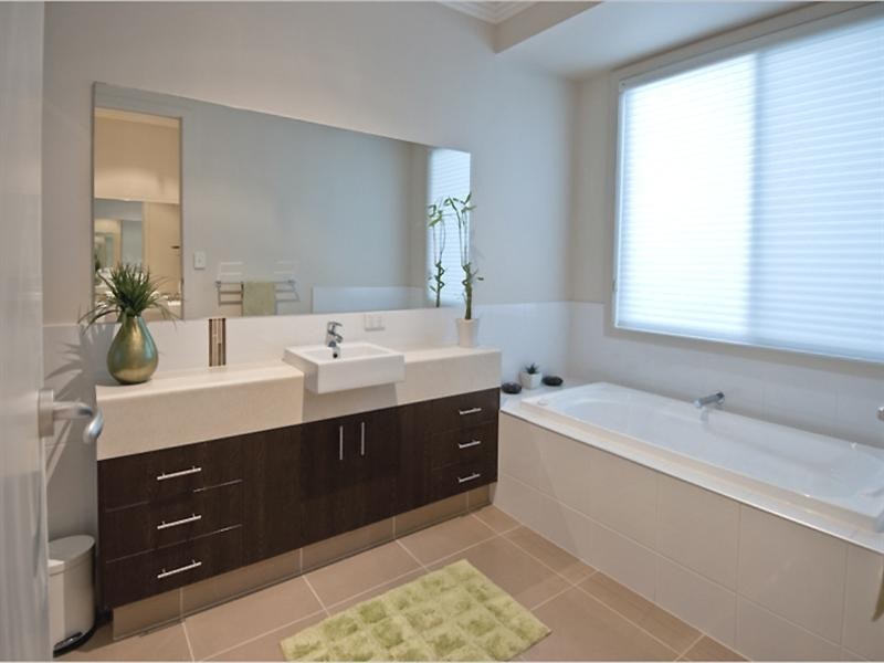 44 Lauradale Crescent, Ormeau QLD 4208