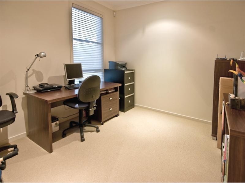 44 Lauradale Crescent, Ormeau QLD 4208