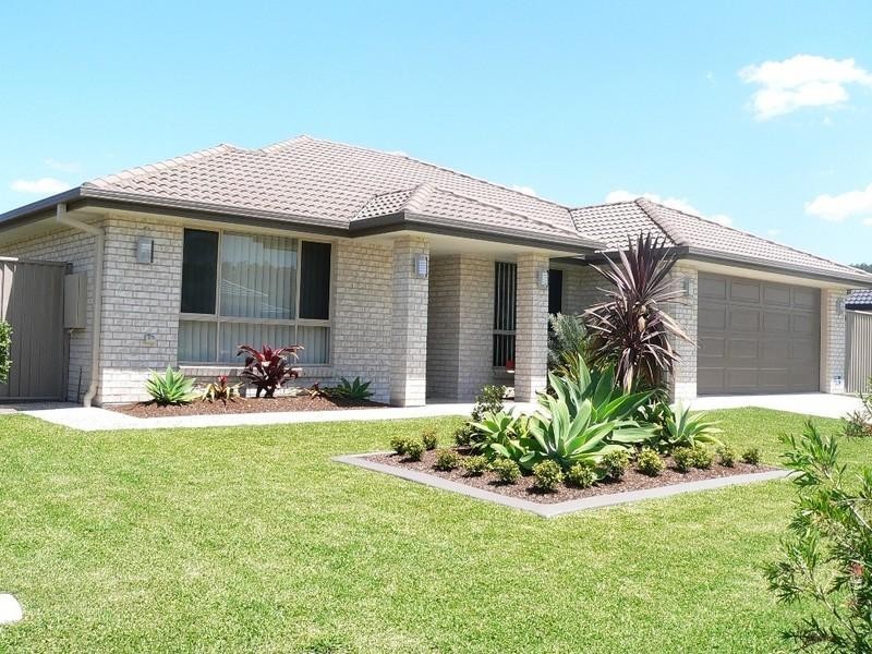13 Greenleaf Street, Upper Coomera QLD 4209
