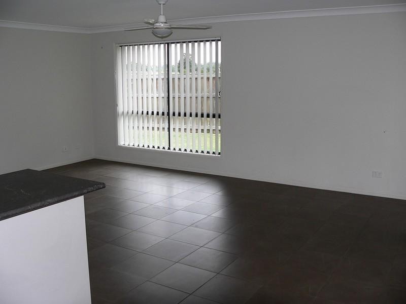 7 Oceanis Drive, Oxenford QLD 4210