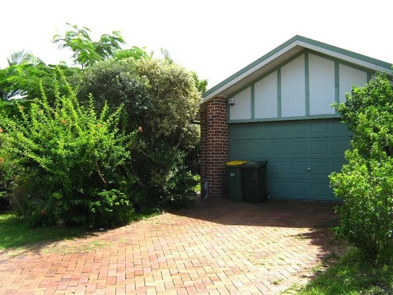 Hope Island QLD 4212