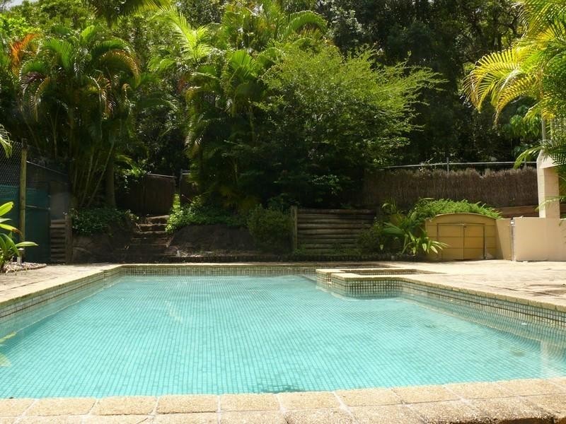 41 Ruth Terrace, Oxenford QLD 4210