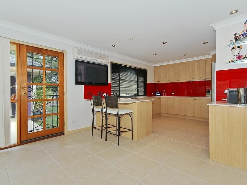 Pacific Pines QLD 4211