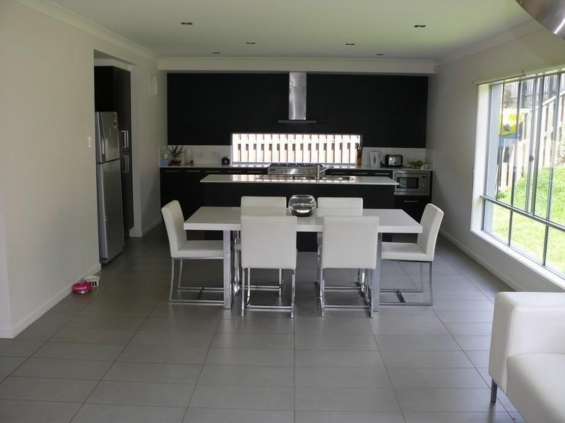 19 Barrington Street, Upper Coomera QLD 4209