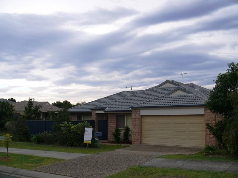 1/15 Kumnick Street, Upper Coomera QLD 4209