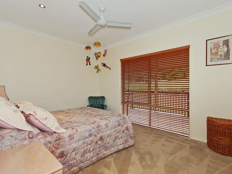 5 Barlee Place, Maudsland QLD 4210